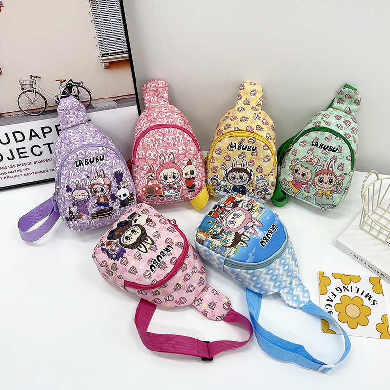 New children's chest bag, cute cartoon casual crossbody bag for boys and girls, coin purse, simple single-shoulder backpack for babies full figure