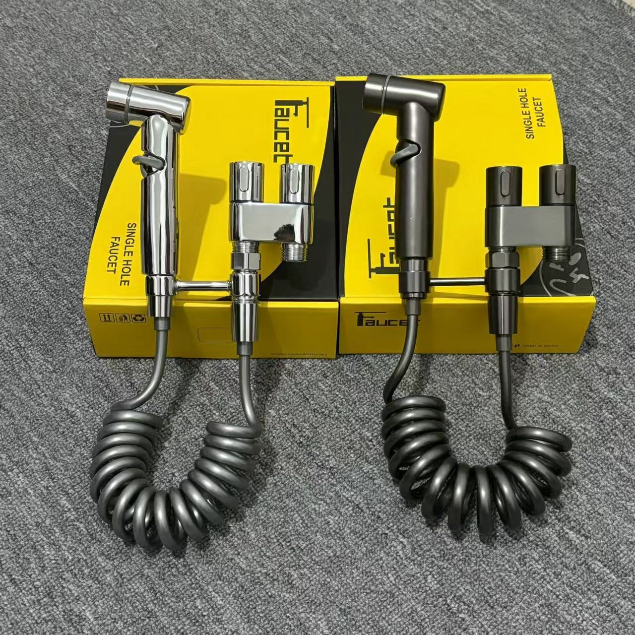 Stainless steel household toilet spray gun, one in and two out, toilet companion, bathroom triangular valve, pressurized nozzle, flusher full figure