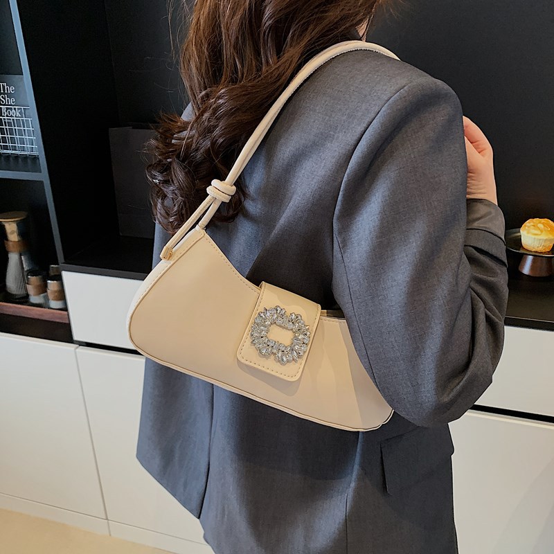 Cross-border bag, women's quality and stylish bag, new summer style, niche design, high-end single-shoulder small square bag details Picture