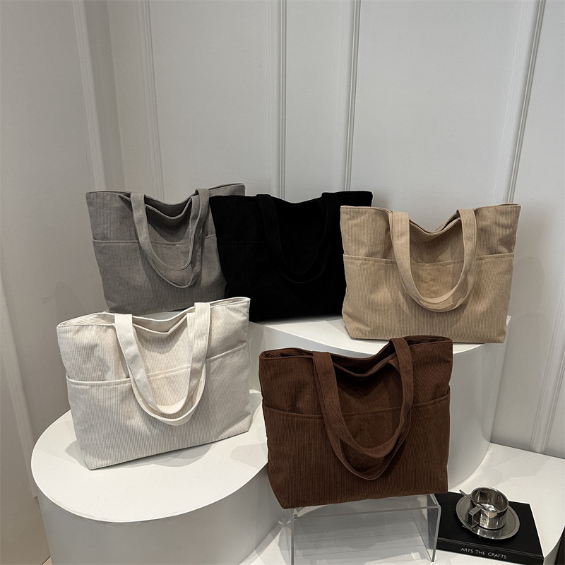 Japanese-style corduroy canvas bag, INS student single-shoulder cloth bag, solid-color tote bag, large-capacity class bag for girls Application Scenario