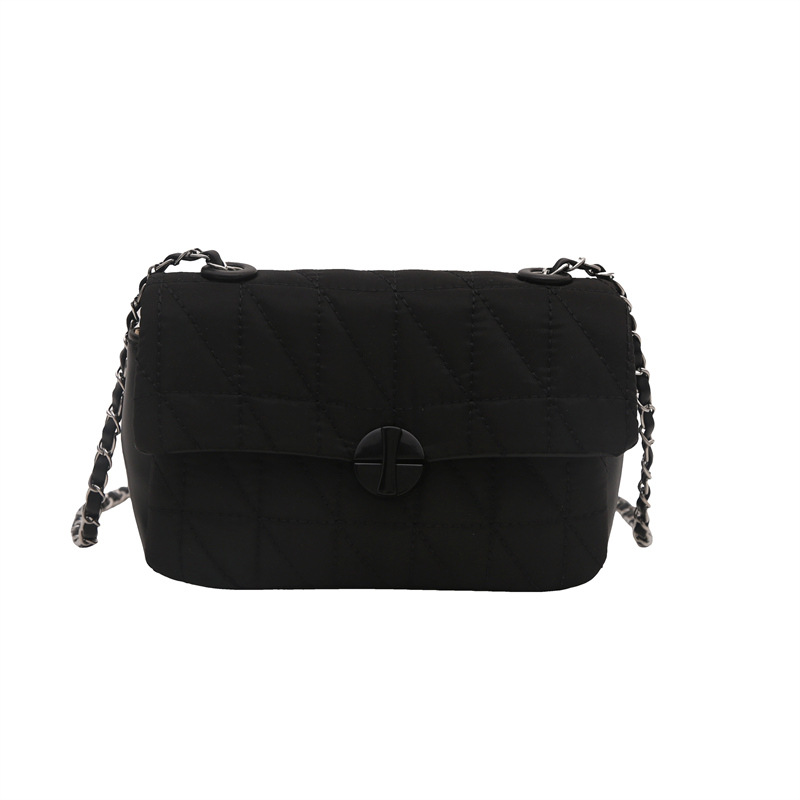 Cross-border versatile crossbody bag for women in autumn 2024, new pearl diamond chain bag, high-end single-shoulder small square bag Item Picture