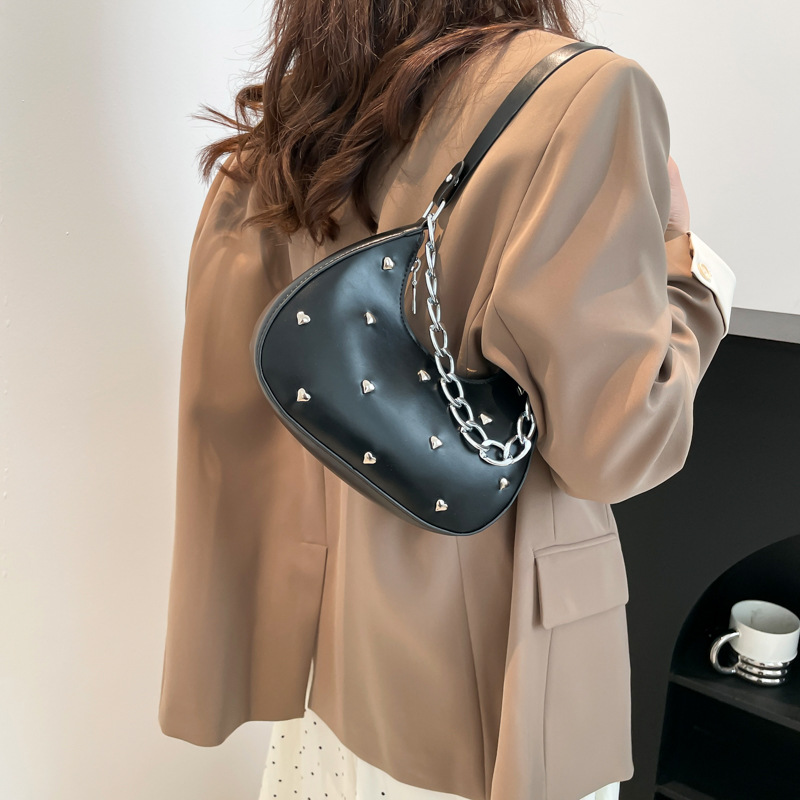 This year's new fashionable Korean-style niche design hand-held chain bag exudes a sense of high-end elegance and is versatile. It's a single-shoulder crossbody women's bag Specification drawing