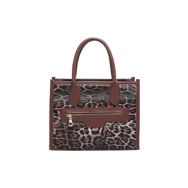 Cross-border women's 2024 Winter New trendy retro leopard print commuter tote bag, large-capacity casual underarm bag Item Picture