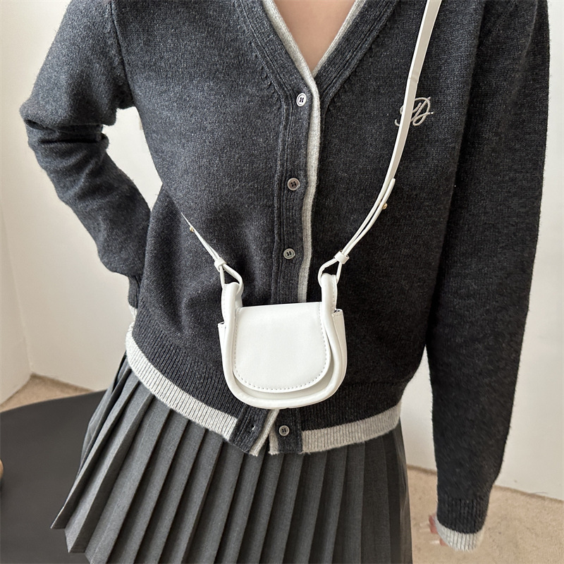 ins' niche new Korean version fashionable solid color handbag, single-shoulder crossbody bag, stylish coin purse details Picture
