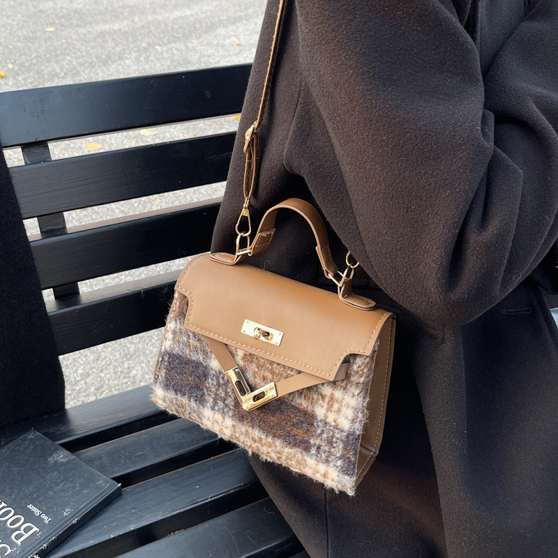 Fashionable Kelly bag, checkered casual small bag for women, 2024 new trendy and versatile ins handbag, single-shoulder crossbody bag Specification drawing