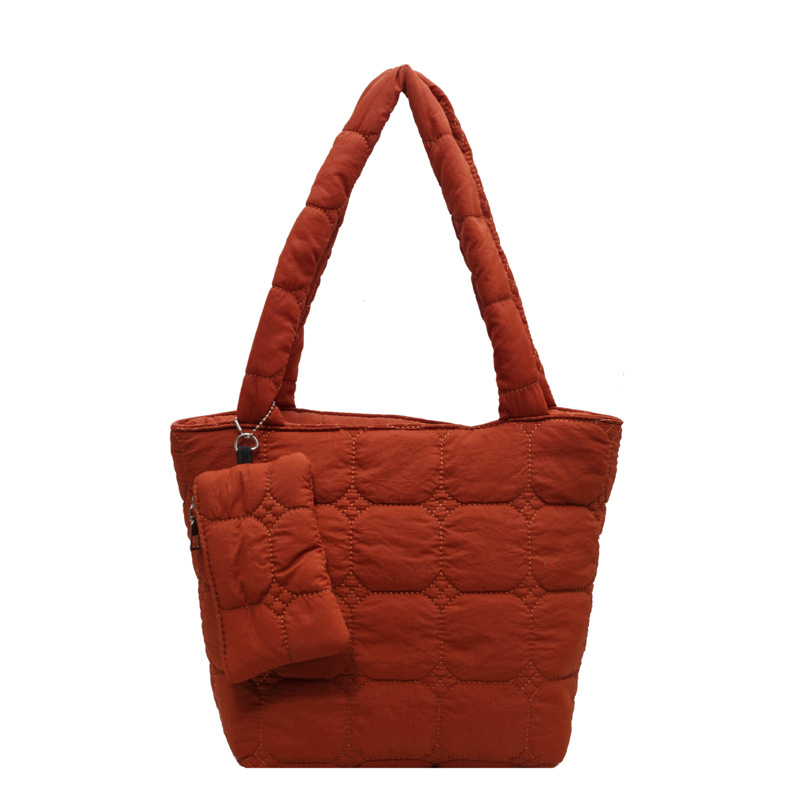 Korean-style cotton-padded jacket bags, single-shoulder bags, this year's popular new niche handbags, simple and versatile mother-and-child bags and women's bags Item Picture