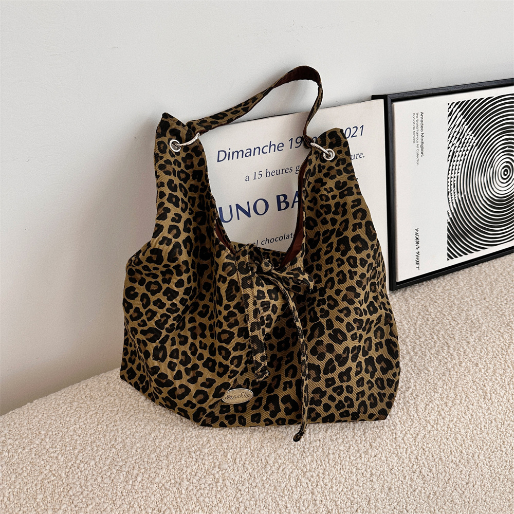 49252 Niche leopard print large-capacity double-sided canvas commuter tote bag, handbag, single-shoulder underarm bag, women's bag full figure