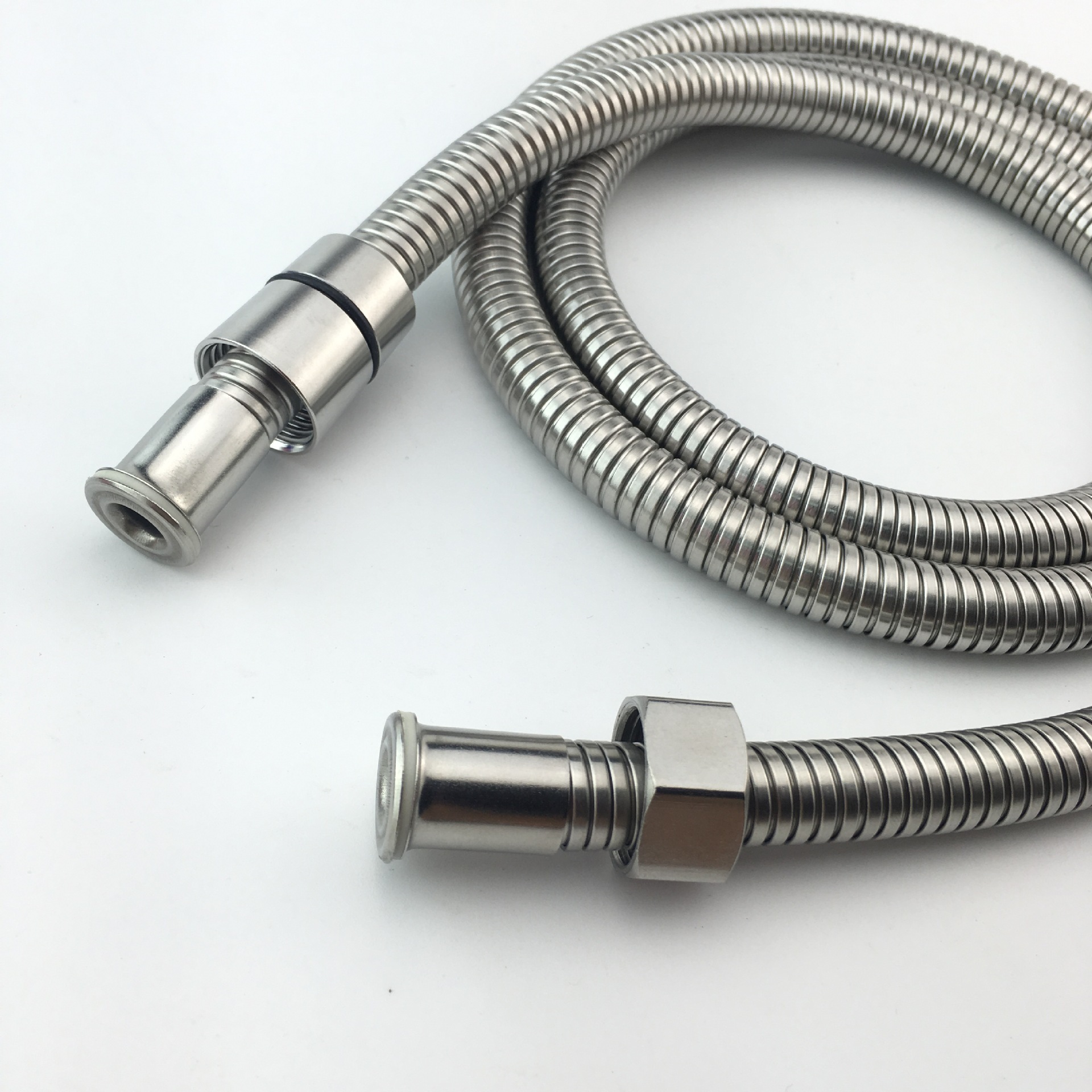 Factory direct sales of 304 stainless steel shower head hoses, rain shower head hoses, bathing and shower head tubes Specification drawing
