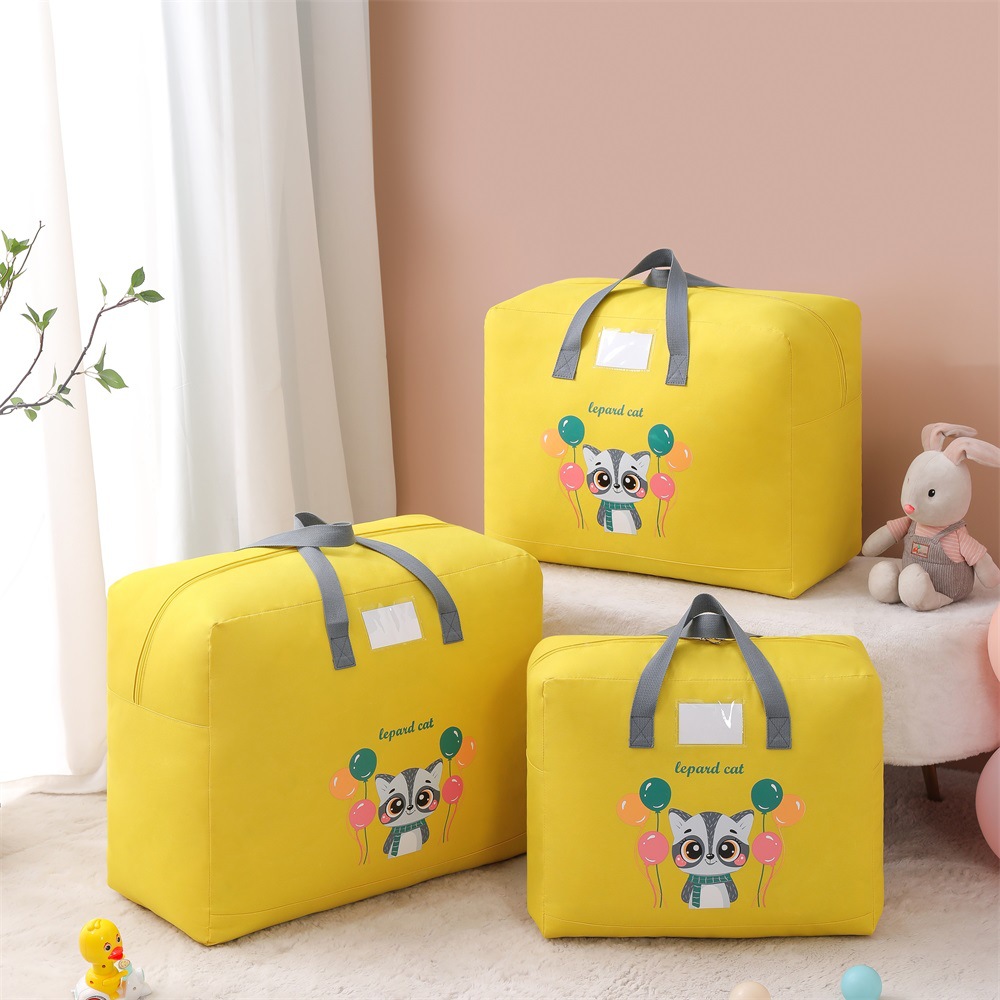 Imported custom-made large-capacity cotton quilts, clothing storage bags, hand-held storage bags, cartoon children's luggage bags, moving bags Application Scenario