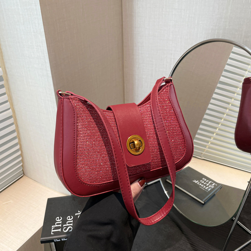 A fresh and elegant handbag for women in 2025, a niche and high-end single-shoulder bag, a fashionable and ins commuter bag for women full figure
