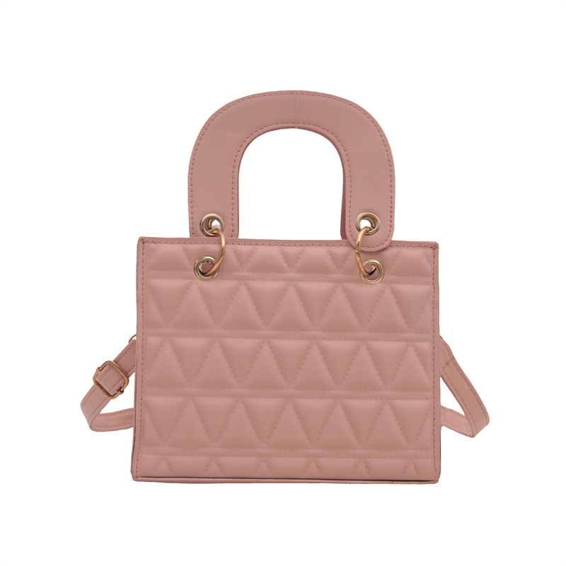 This is a new 2024 stylish diamond-shaped casual handbag for women. It features an ins texture, simplicity and elegance, and is a single-shoulder crossbody bag Item Picture