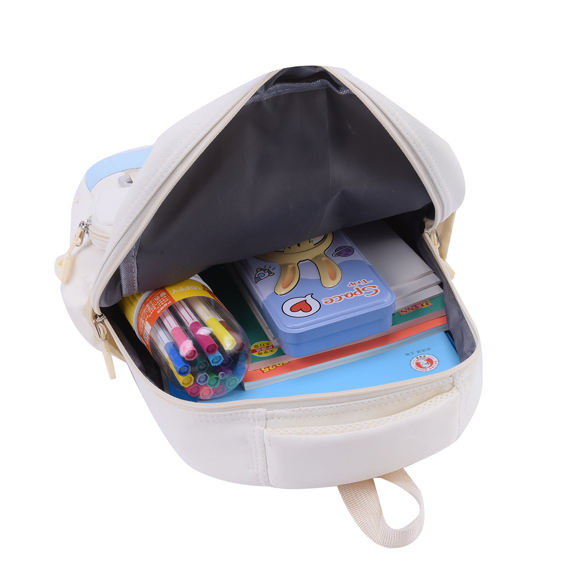 New large-capacity Kapipala Oxford fabric casual children's backpack for kindergarten, lightweight for boys and girls Application Scenario