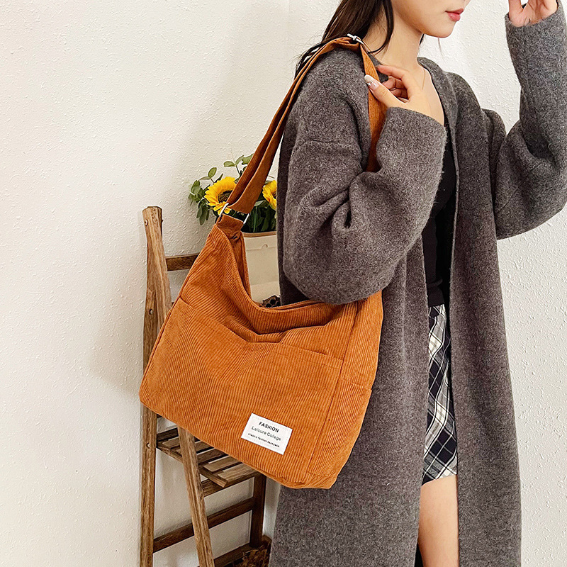 Cross-border corduroy women's bag 2025 Spring New large-capacity handbag, Korean simple single-shoulder crossbody bag details Picture