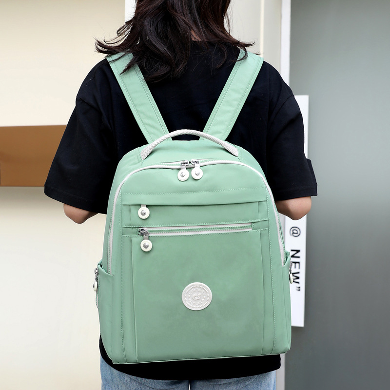 Colorful Fox's new Korean-style backpack for women's fashionable outdoor travel with water repellent and large capacity details Picture