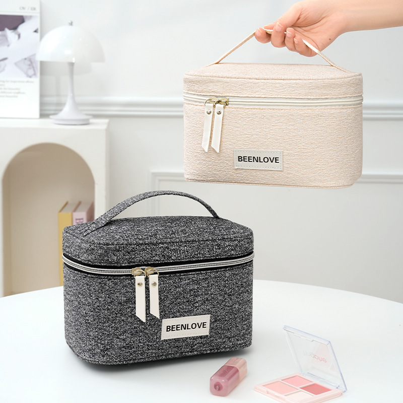 Runhui's new woven snow day floor cover makeup bag, large-capacity cosmetics storage bag, travel makeup bag, high appearance level full figure