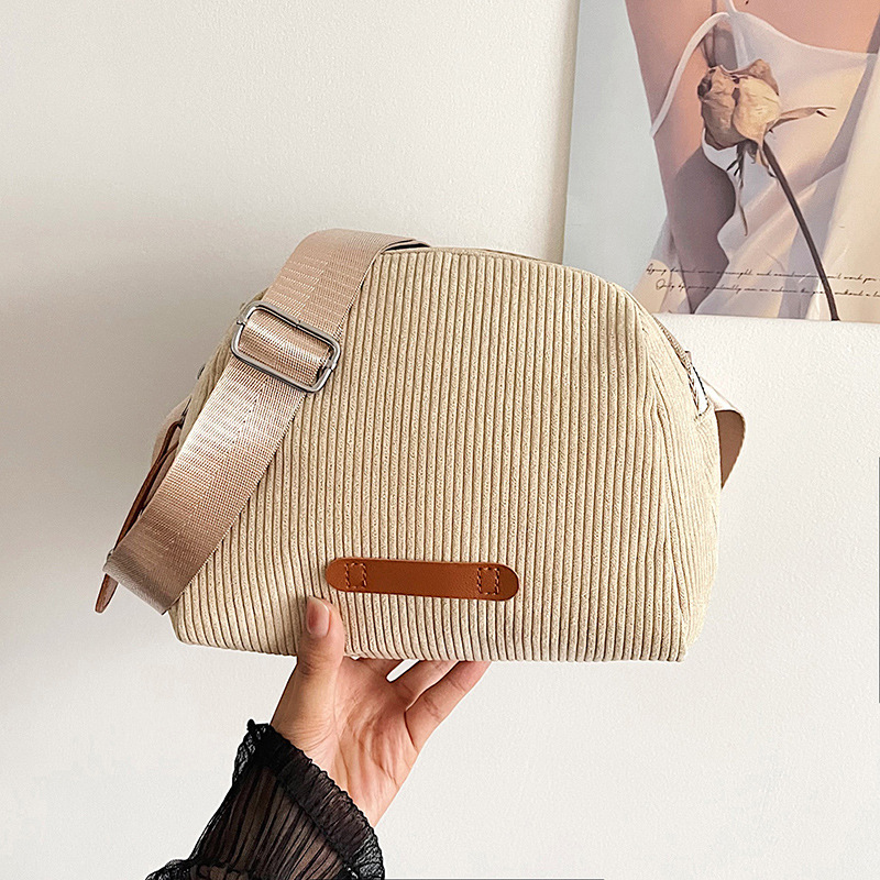 Embroidered thread shell bag crossbody bag 2025 new corduroy crossbody bag Japanese and Korean version casual work single-shoulder bag full figure