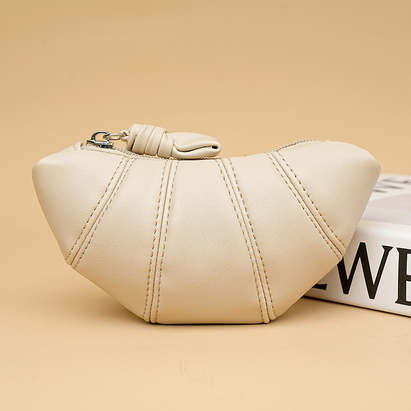 Cross-border creative horn coin purse, niche and simple croissant bag, cosmetics storage bag, coin bag, multi-functional small bag Specification drawing