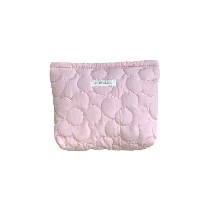37261 New style makeup bag, large-capacity polyester flower storage bag, cute and portable toiletry bag, water and lotion mouth red envelope Item Picture