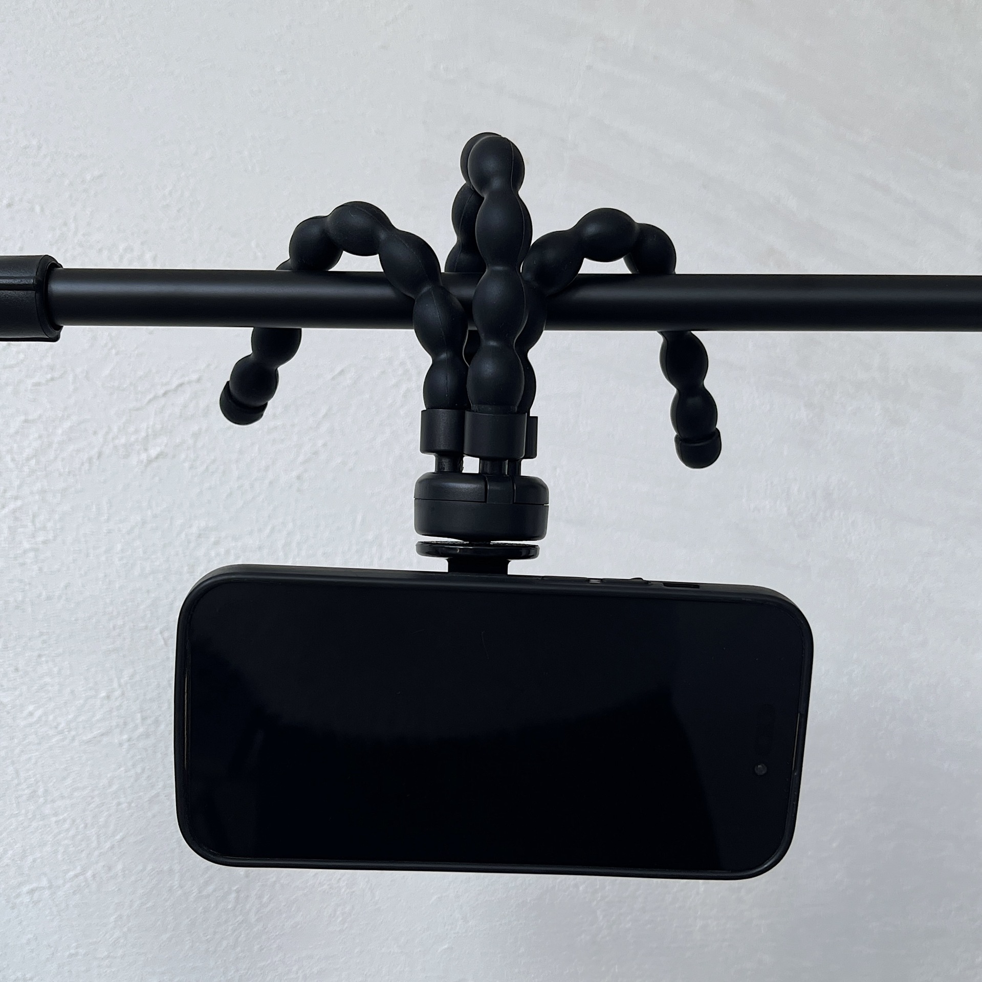 MAGSAFE magnetic phone stand, tripod, Octopus flexible phone shooting stand, universal for taking photos and videos details Picture