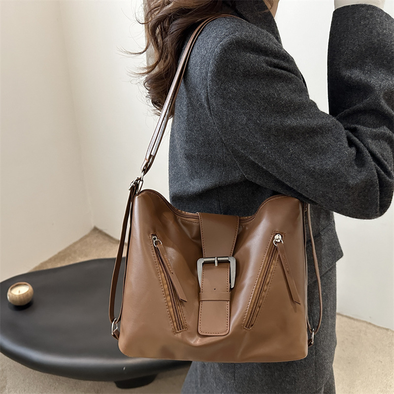 Cross-border large-capacity backpack for women, 2024 new versatile and high-end single-shoulder crossbody bag, commuting fashion tote bag details Picture