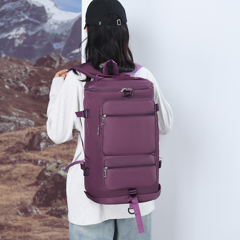 A new cross-border large-capacity backpack with a lightweight texture and a dry-wet separation multi-functional hand-held crossbody bag Application Scenario