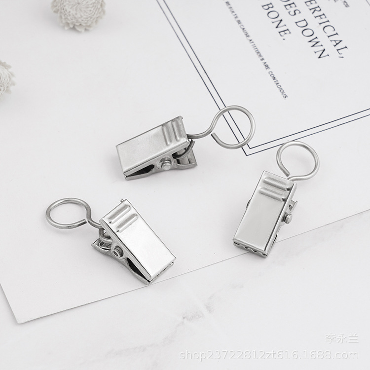 Open and closed curtain clips, metal clips, sawtooth ring curtain clips, bath curtain clips, curtain clips Application Scenario
