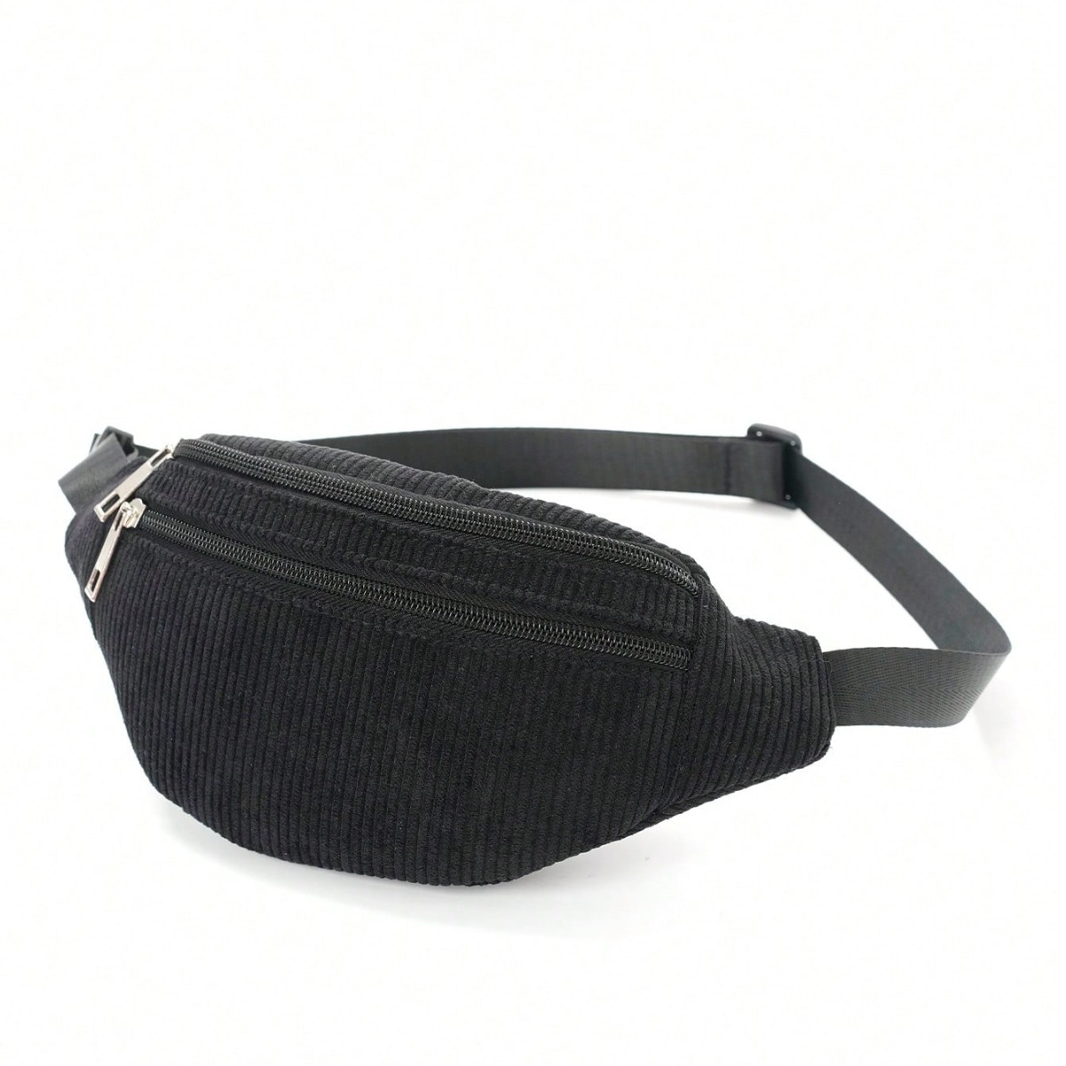 This new, fashionable and trendy children's printed bag features a diamond-shaped single-shoulder crossbody bag with a unique V-shaped embroidery thread and a large capacity Application Scenario