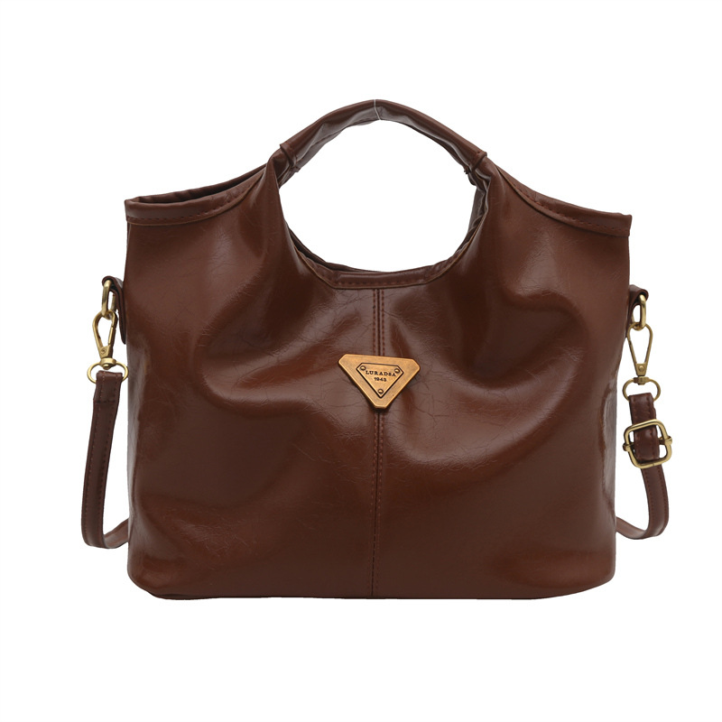 Fashionable hand-held oil wax leather bucket bag for women, 2025 new Korean style trendy single-shoulder bag, high-end and versatile women's bag Item Picture