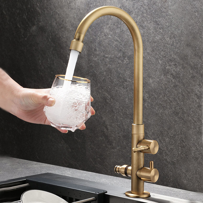 Outdoor courtyard all-copper antique single-cooling faucet, anti-freezing, retro washbasin, laundry sink, and sink dual-purpose faucet full figure