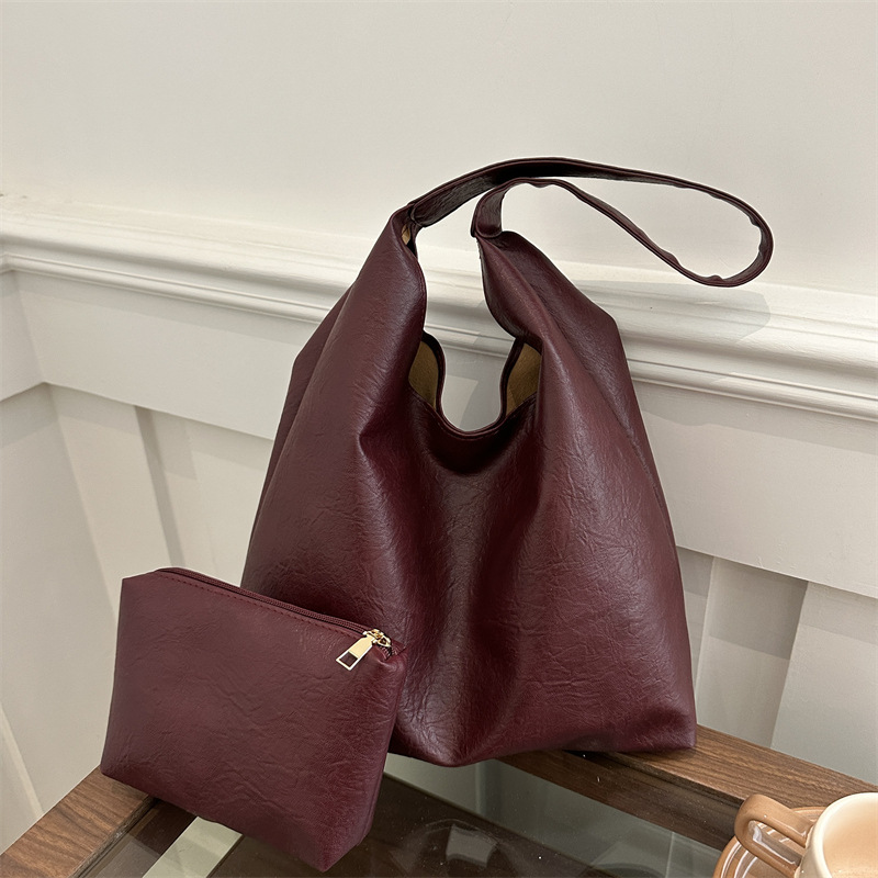 Two-piece winter large-capacity retro 2024 solid color new simple and casual commuting underarm single-shoulder tote bag full figure