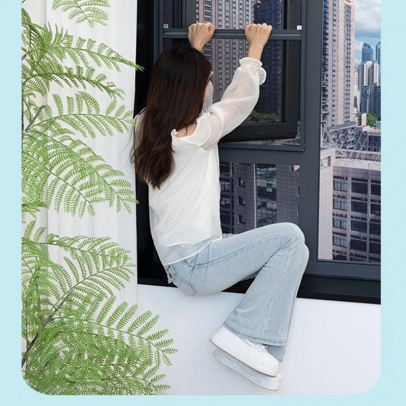 Outward-opening window without perforation, diamond mesh, high-transparency mesh, aluminum alloy, stainless steel anti-theft screen, cat and mosquito proof, children's protection Application Scenario