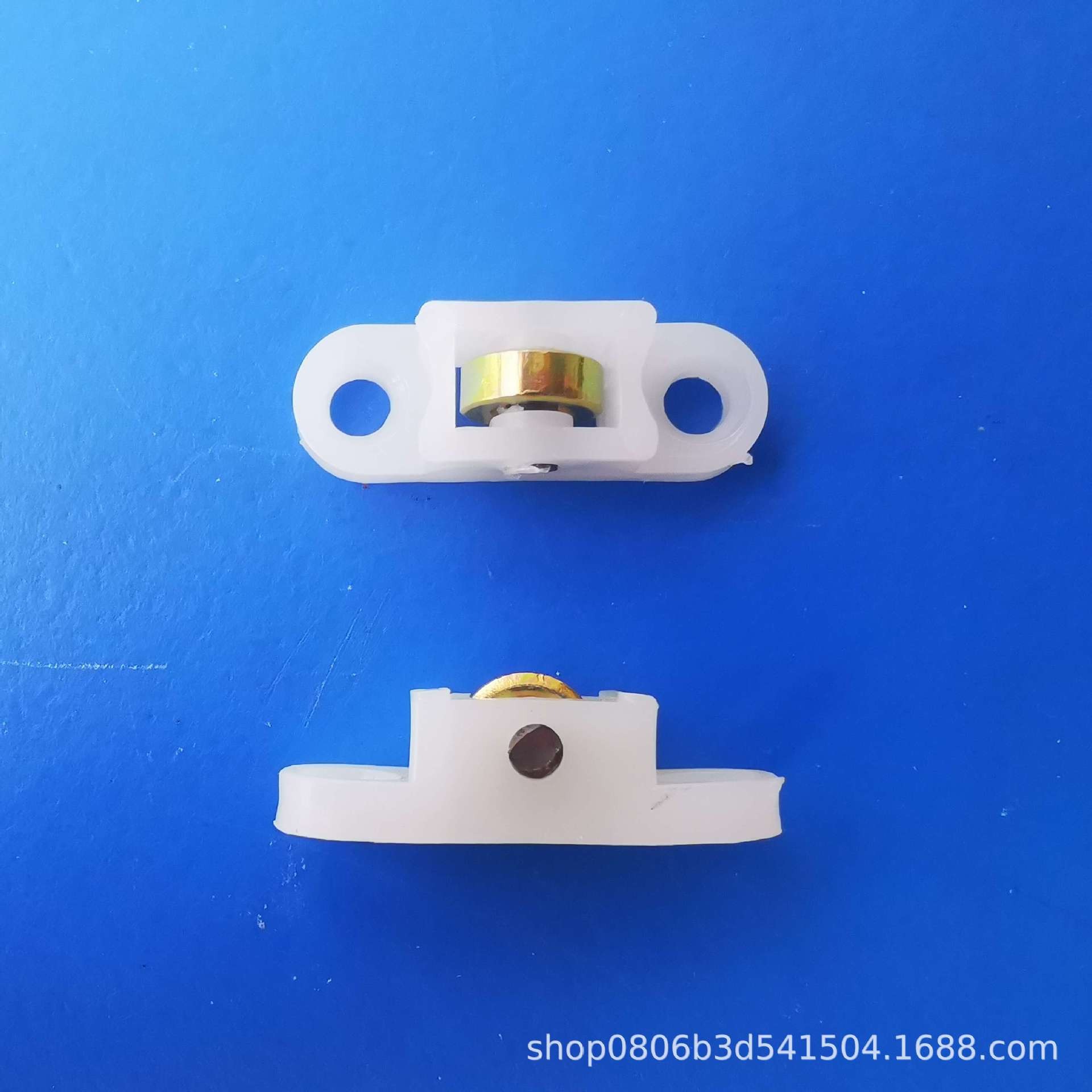 Window and door accessories, foreign trade screen sash, slide rail, plastic steel window screen, window and door pulley, window and door pulley track, window screen accessories, window screen slide details Picture