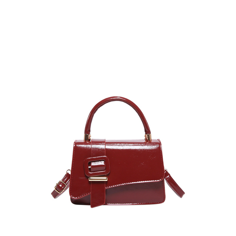 New cross-border bag for 2024: Versatile and high-quality handbag, Korean style simple and fashionable shoulder bag, commuting small square bag Item Picture