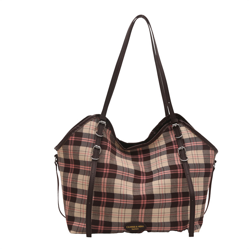 Cross-border high-quality large-capacity underarm bag for women 2024 new autumn and winter fashion single-shoulder bag with checkered commuter tote bag Item Picture