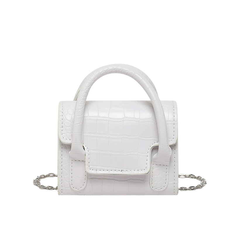 This is a trendy and stylish single-shoulder small square bag for women in 2025. It's a solid color crossbody bag Item Picture