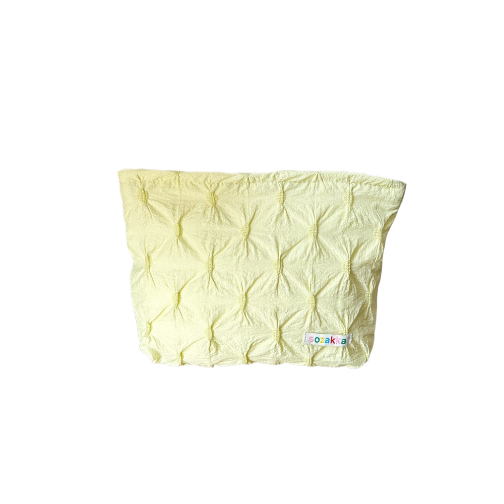 45152 ins Niche Fresh diamond-shaped makeup bag, portable storage bag, inner liner bag, touch-up bag, miscellaneous hand-held bag Item Picture
