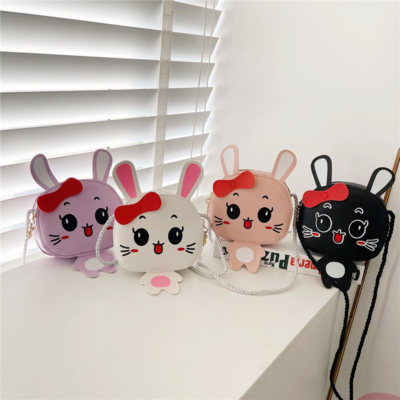 Mini small bag for women 2020 New Korean style fashionable and individual single-shoulder bag for children, stylish crossbody small round bag with loose change full figure