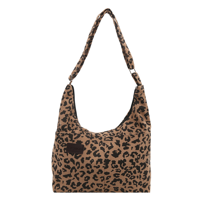 A new leopard print fashionable tote bag, a casual and personalized large-capacity single-shoulder bag, a retro soft-faced crossbody bag for spring 2025 Item Picture