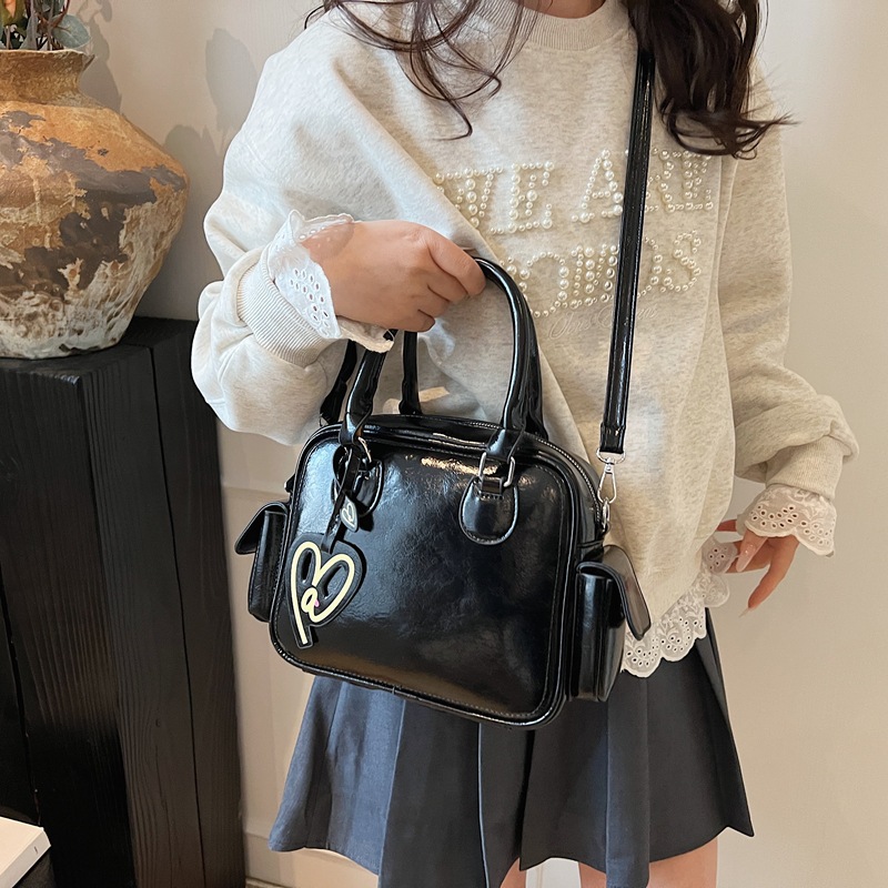 Large-capacity toast bag for women, 2025 new Boston Tote bag, single-shoulder crossbody, hand-carry, official document crossbody bag details Picture