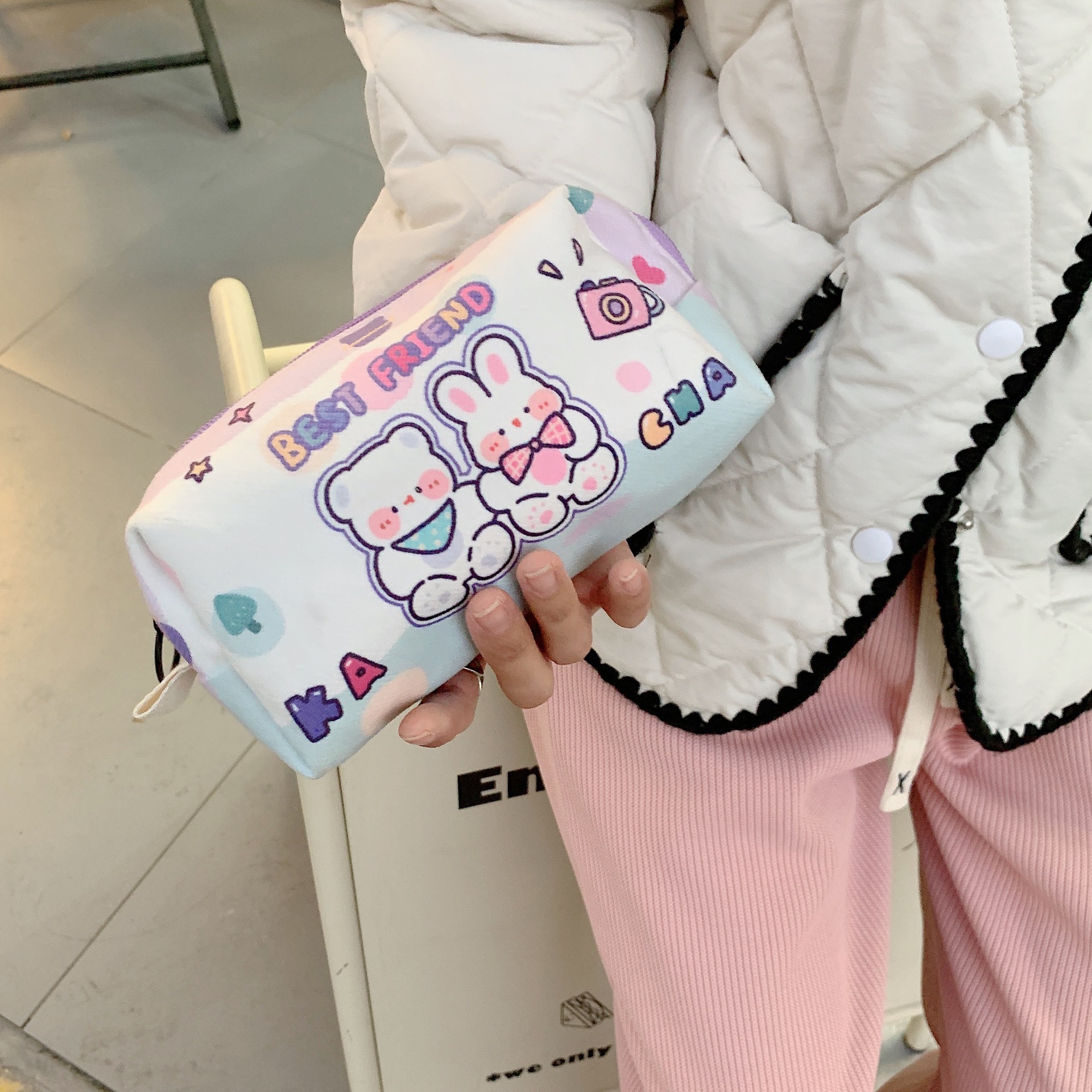 210213 Artistic and simple cartoon printed large-capacity canvas pen case, miscellaneous storage bag, cosmetics organizing bag Item Picture
