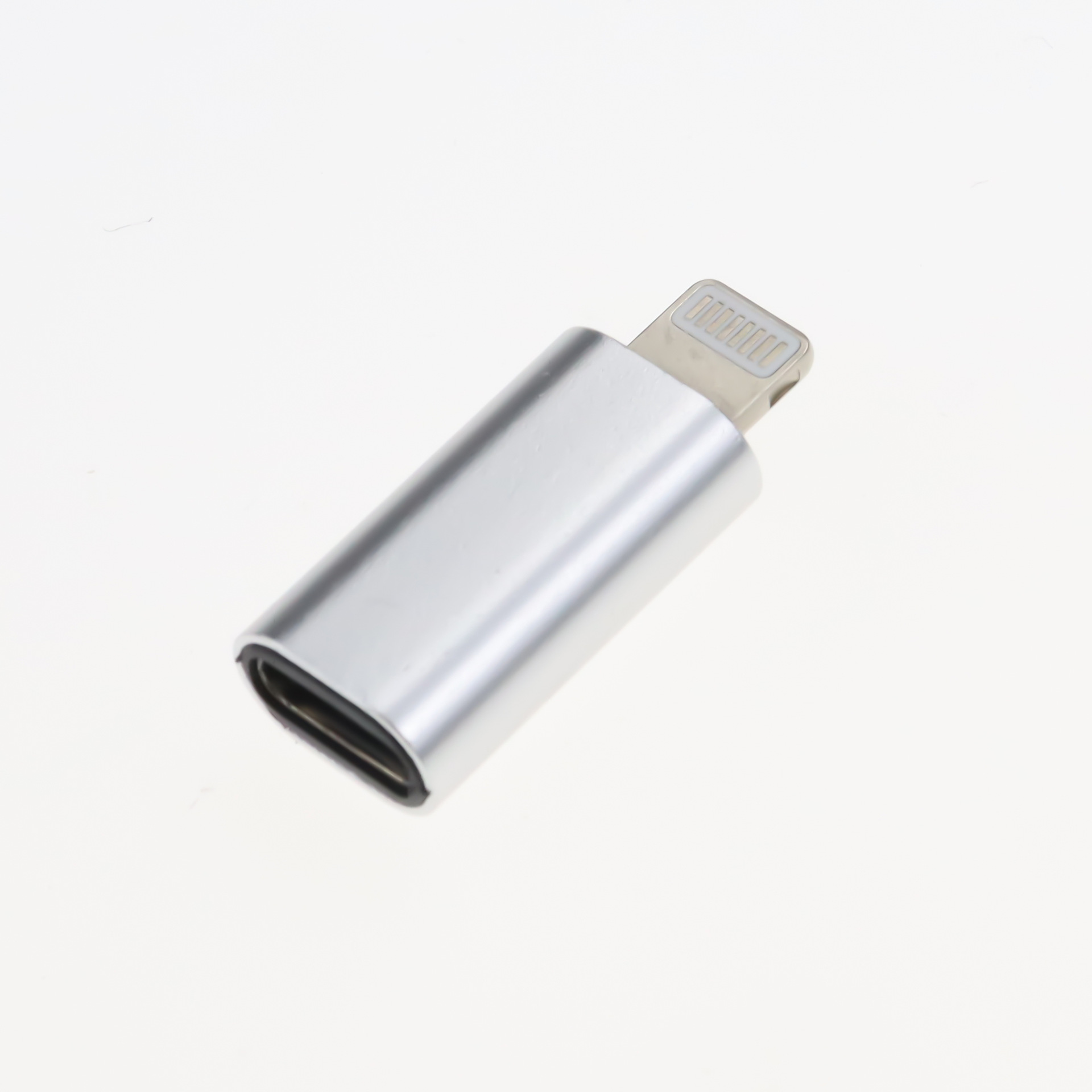 Applicable cross-border type-c to Apple adapter lightning mobile phone charging data iPhone converter Specification drawing
