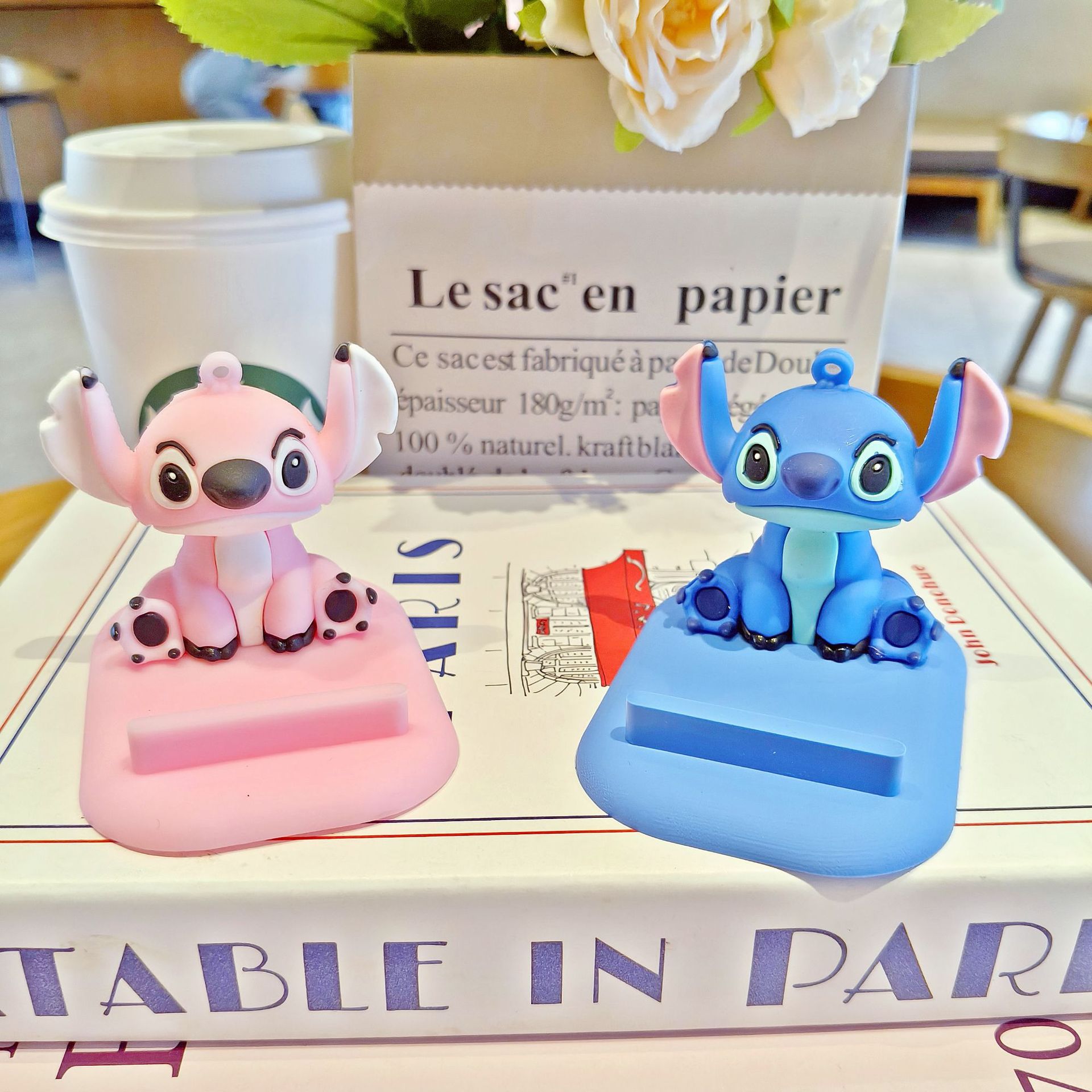Wholesale of new cute desktop cartoon figurines, cartoon lazy phone stands, claw machines and blind box gifts from Stitch details Picture