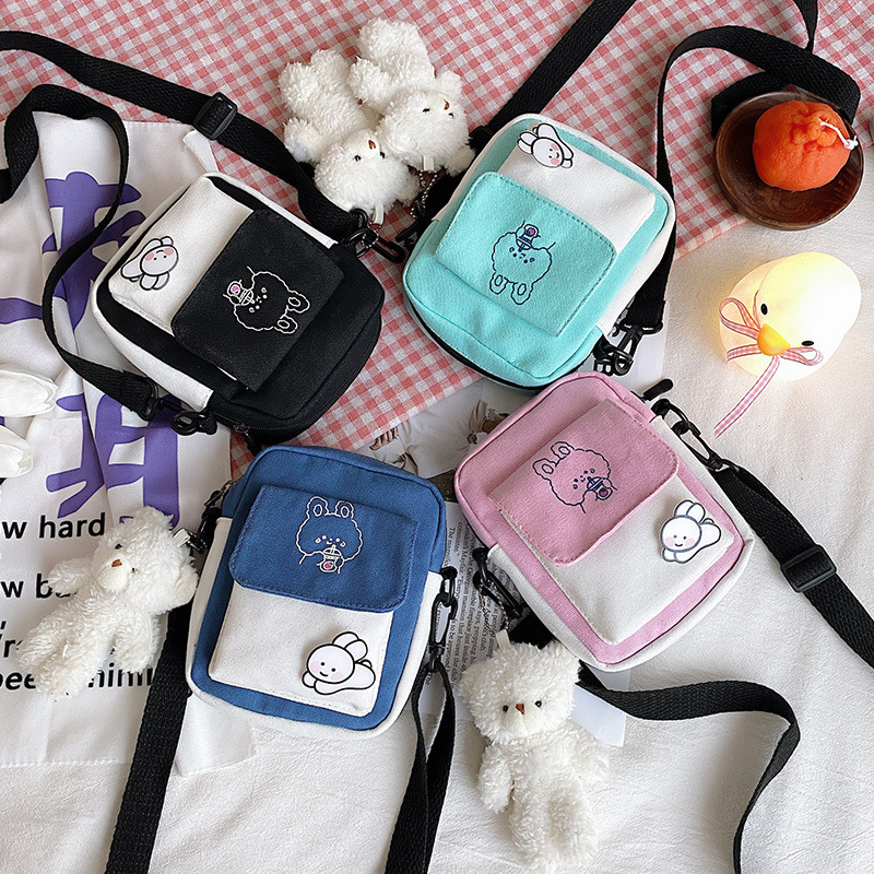 2024 New fresh and sweet girl crossbody bag, student single-shoulder ins fresh canvas bag, small bag for girls details Picture