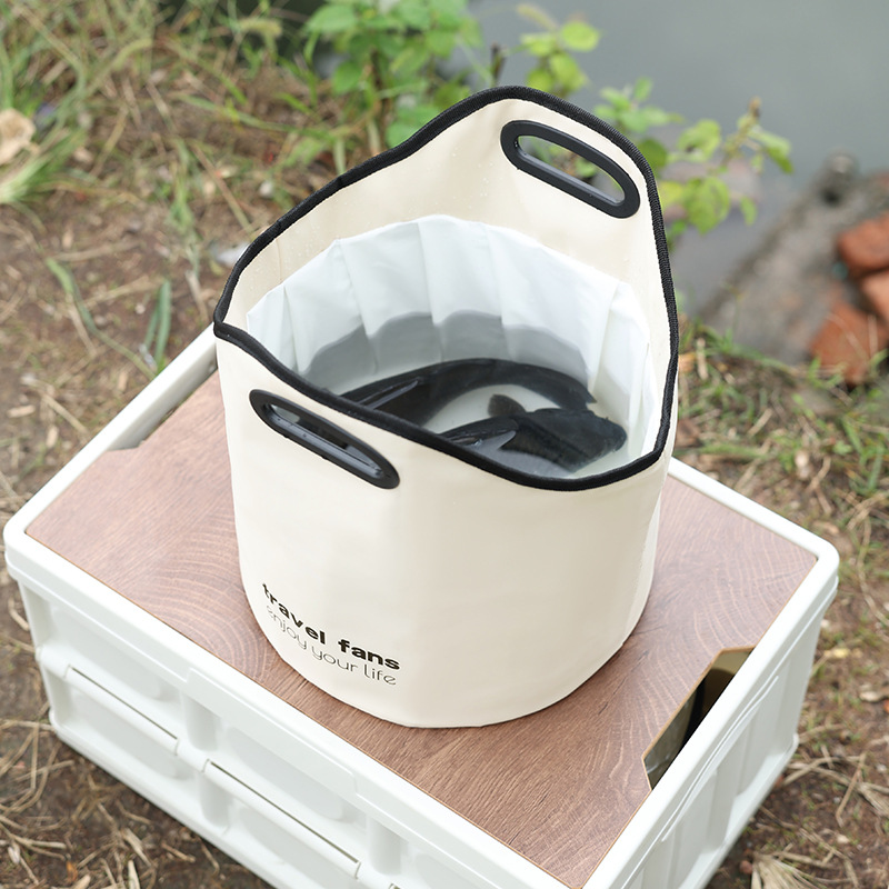 New large-capacity laundry basket, Japanese-style portable folding storage bucket, portable hand-held laundry basket, toy storage frame Application Scenario