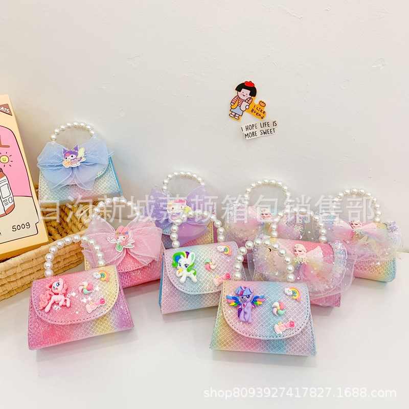 Large princess crossbody single-shoulder bag, new children's bag, cute bow single-shoulder bag, girls' pearl handbag details Picture