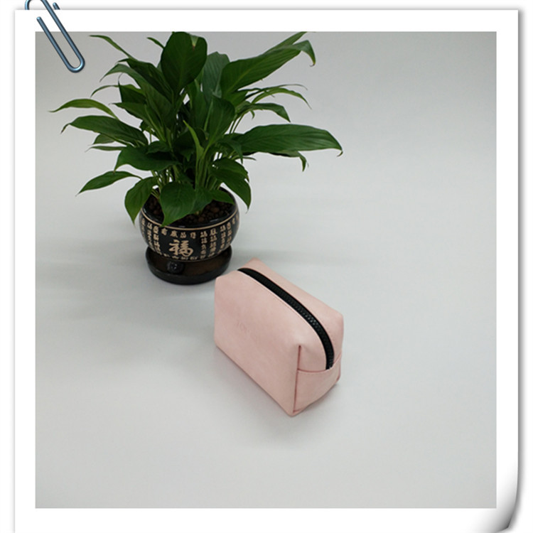 Customized PU waterproof makeup bag, women's outdoor travel cosmetics storage bag, multi-functional zipper portable toiletry bag details Picture