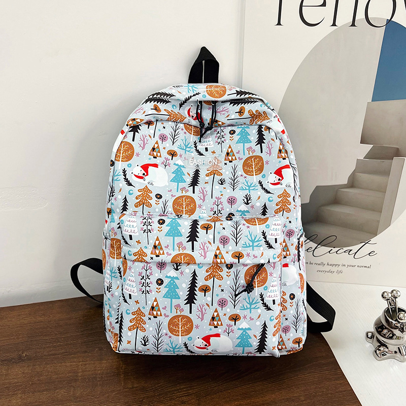 Spring 2025 new small flower-patterned backpack, large-capacity, cute and high-quality crossbody bag full figure