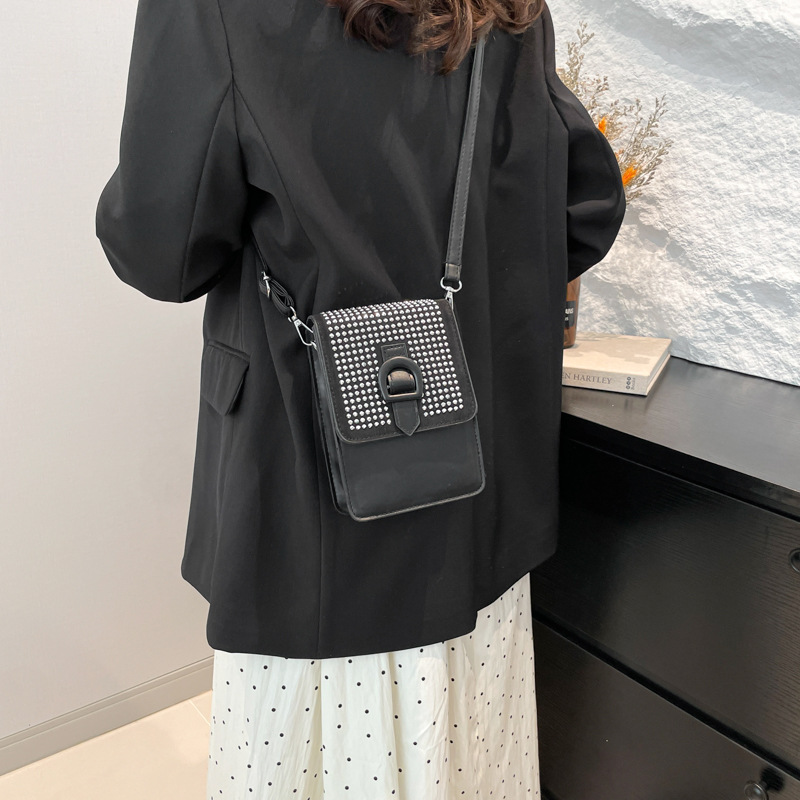 Cross-border Bag for Women 2025, European and American fashion rhinestone ins texture, single-shoulder crossbody bag for young women, mobile phone case Specification drawing