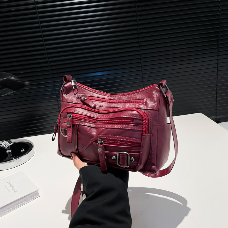 Fashionable women's crossbody bag, 2025 new style single-shoulder bag for women, middle-aged women's bag, mom's bag, multi-layered casual women's bag full figure