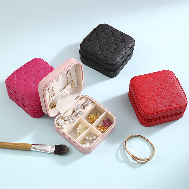 Large-capacity, small-sized portable jewelry storage box, ring stud jewelry box, simple macaron-colored box full figure